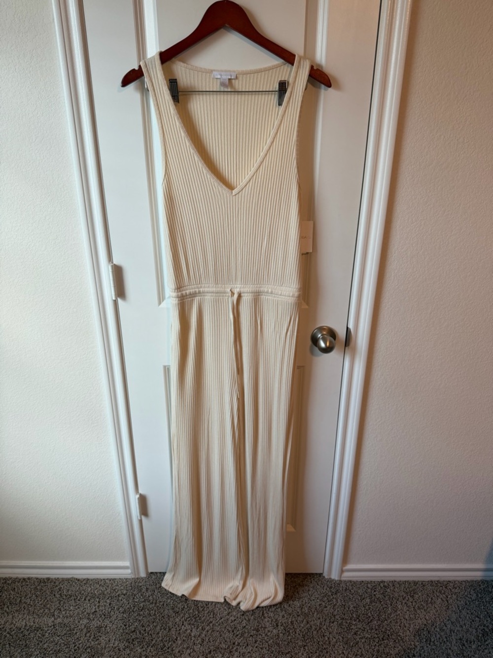 ⚡️NWT Beyond Yoga Jetsetter- Ribbed Wide-Leg Jumpsuit in Ivory - Picture 5 of 7